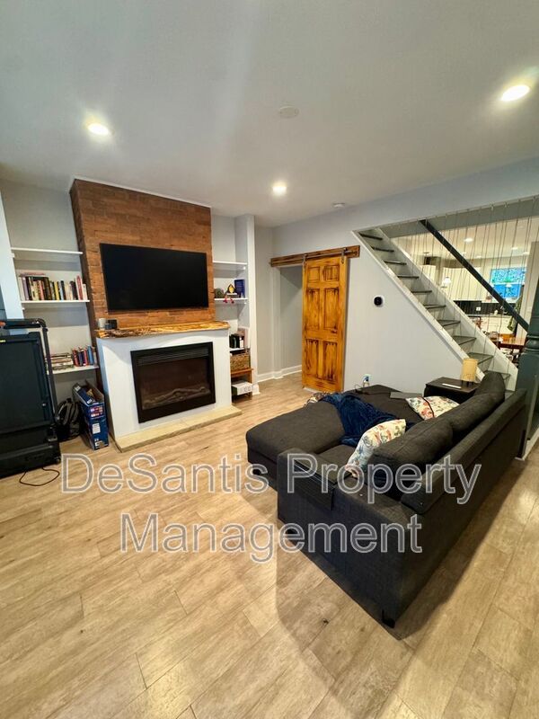 Gorgeous 3 Bed 2.5 Bath in Lawrenceville! property image