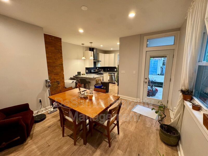 Gorgeous 3 Bed 2.5 Bath in Lawrenceville! property image