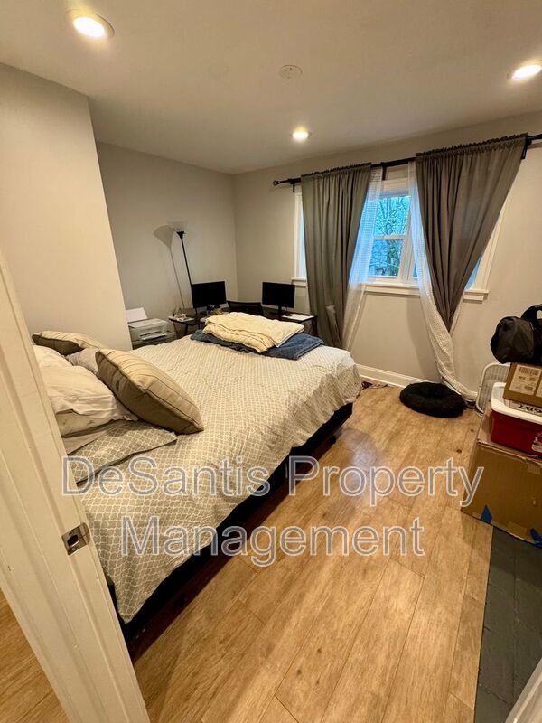 Gorgeous 3 Bed 2.5 Bath in Lawrenceville! property image