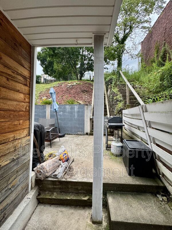 Gorgeous 3 Bed 2.5 Bath in Lawrenceville! property image