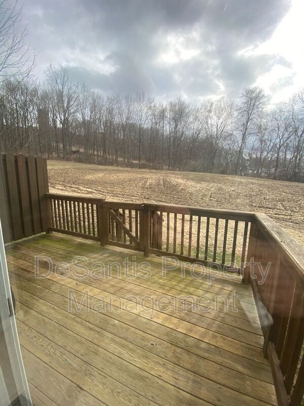 Mars (Adams Ridge) 3 Bedroom, 2.5 Bath Townhome - End-Unit property image