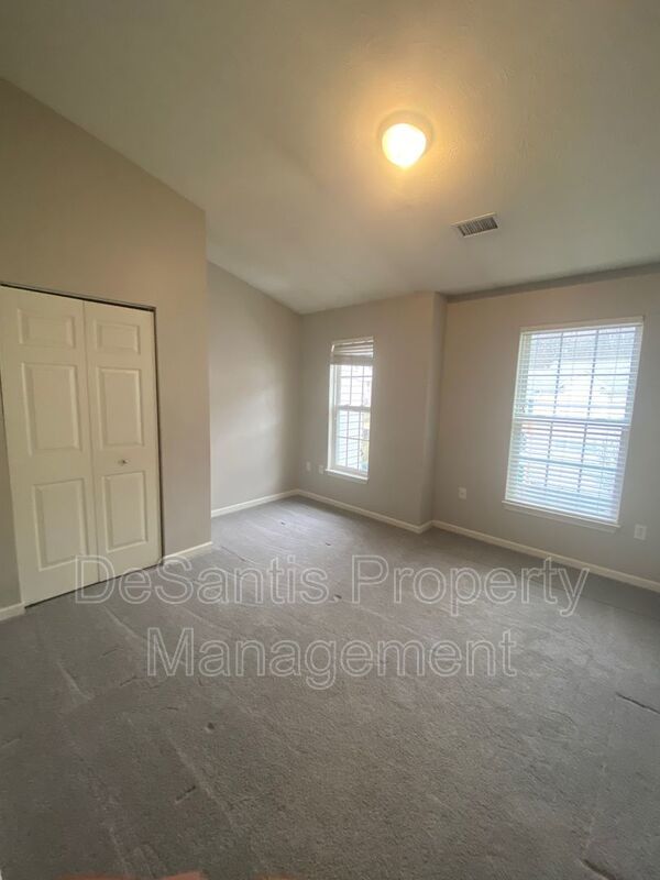 Mars (Adams Ridge) 3 Bedroom, 2.5 Bath Townhome - End-Unit property image