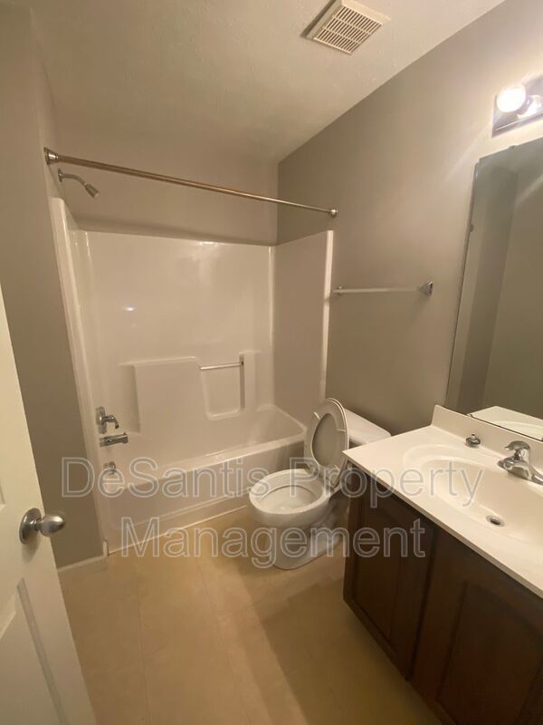 Mars (Adams Ridge) 3 Bedroom, 2.5 Bath Townhome - End-Unit property image