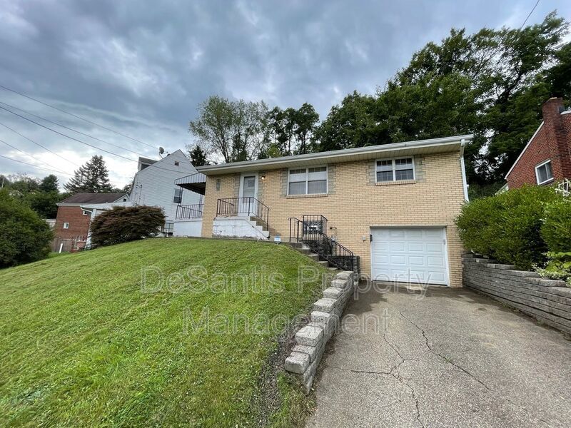 Overbrook - 3 Bed & 1 Bath - Cozy Ranch Style  - Pet Friendly! property image