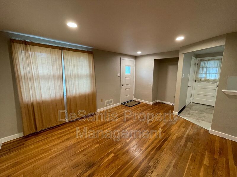 Overbrook - 3 Bed & 1 Bath - Cozy Ranch Style  - Pet Friendly! property image