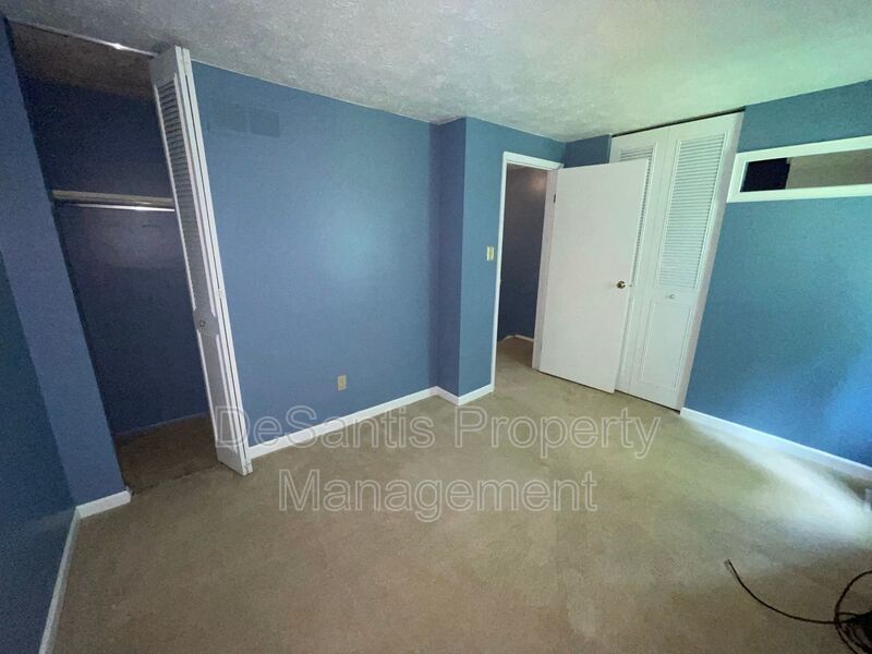 Charming 2 Bedroom 1.5 Bathroom - Bethel Park! property image