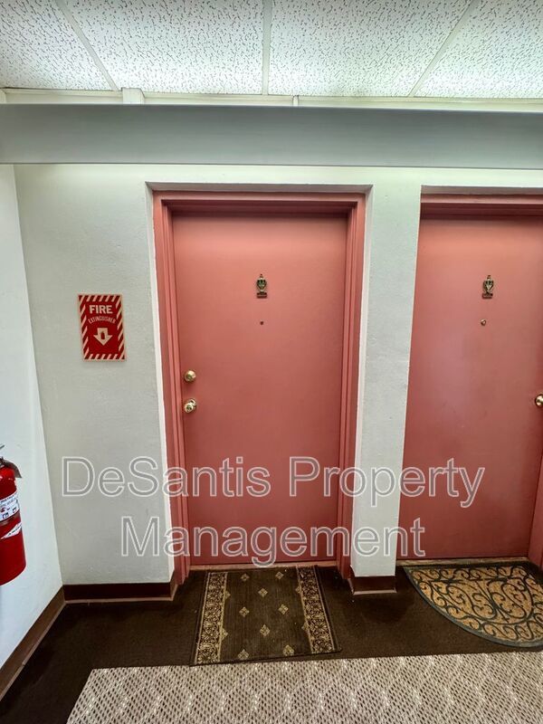 Beautifully maintained 1 Bedroom 1 Bathroom in West View! property image