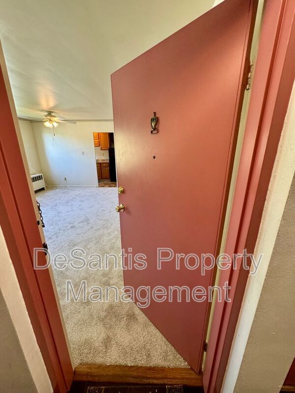 Beautifully maintained 1 Bedroom 1 Bathroom in West View! property image