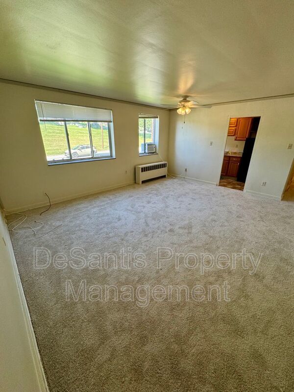 Beautifully maintained 1 Bedroom 1 Bathroom in West View! property image