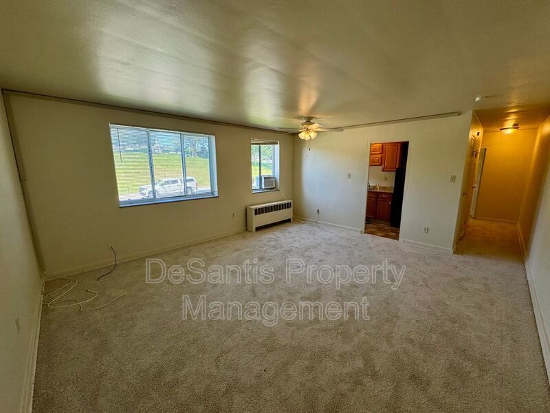 Beautifully maintained 1 Bedroom 1 Bathroom in West View! property image
