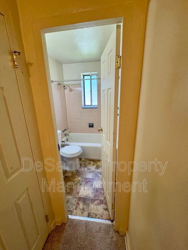 Beautifully maintained 1 Bedroom 1 Bathroom in West View! property image