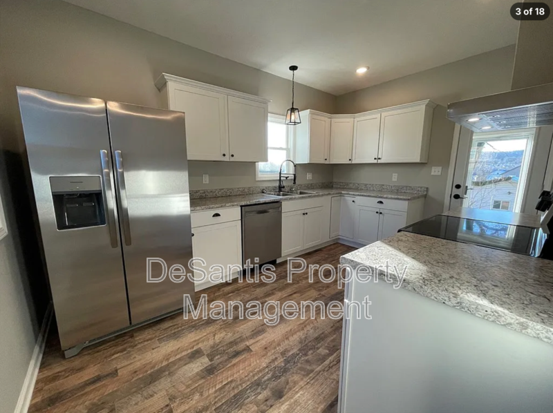 3 Bed 2 Bath- Ellwood City property image