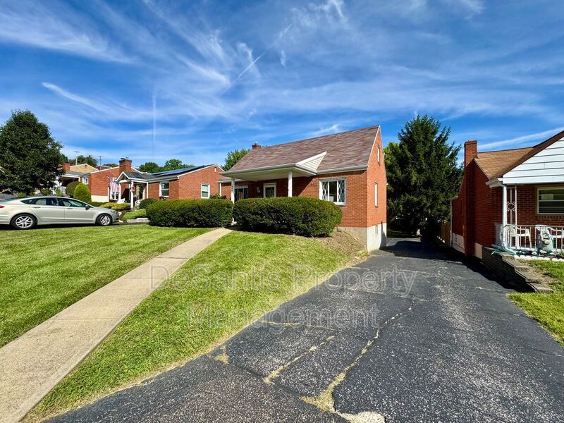 Spacious 4-Bedroom, 2-Bath Home with Classic Charm, Ample Parking & a Large Backyard! property image
