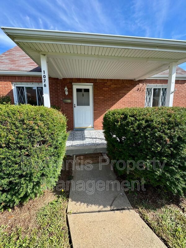 Spacious 4-Bedroom, 2-Bath Home with Classic Charm, Ample Parking & a Large Backyard! property image
