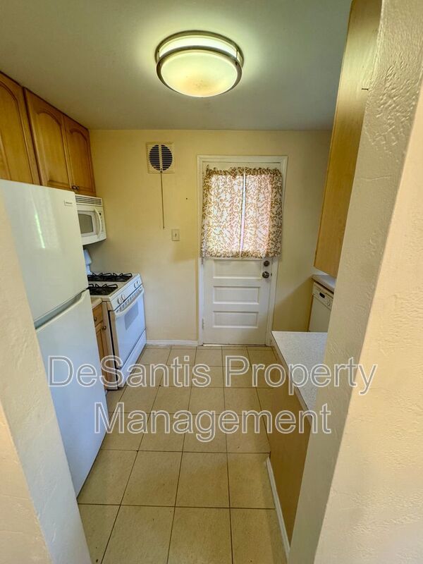 Spacious 4-Bedroom, 2-Bath Home with Classic Charm, Ample Parking & a Large Backyard! property image