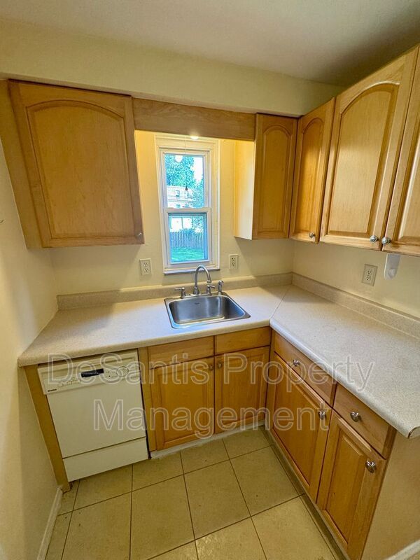 Spacious 4-Bedroom, 2-Bath Home with Classic Charm, Ample Parking & a Large Backyard! property image