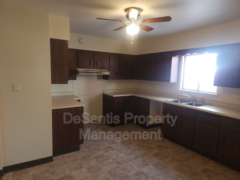 Recently Renovated - 3 bedroom 2 bathroom - Monessen property image
