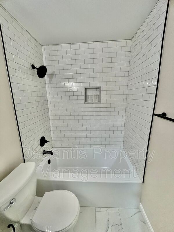 2 Bed 1 Bath- Pittsburgh PA property image