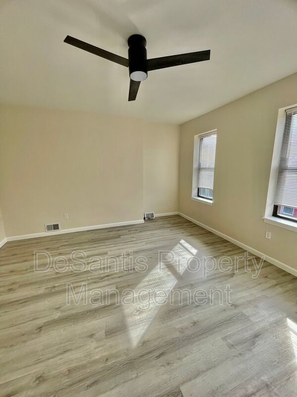 2 Bed 1 Bath- Pittsburgh PA property image