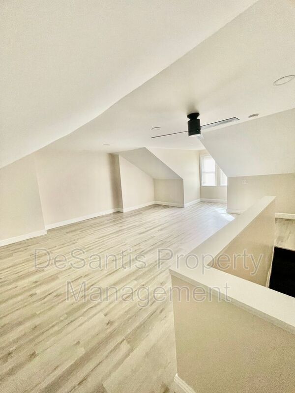 2 Bed 1 Bath- Pittsburgh PA property image