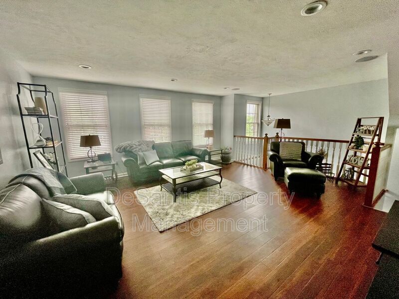 Modern Elegance: Newly Remodeled Home with 2-Car Garage in Wexford, PA property image