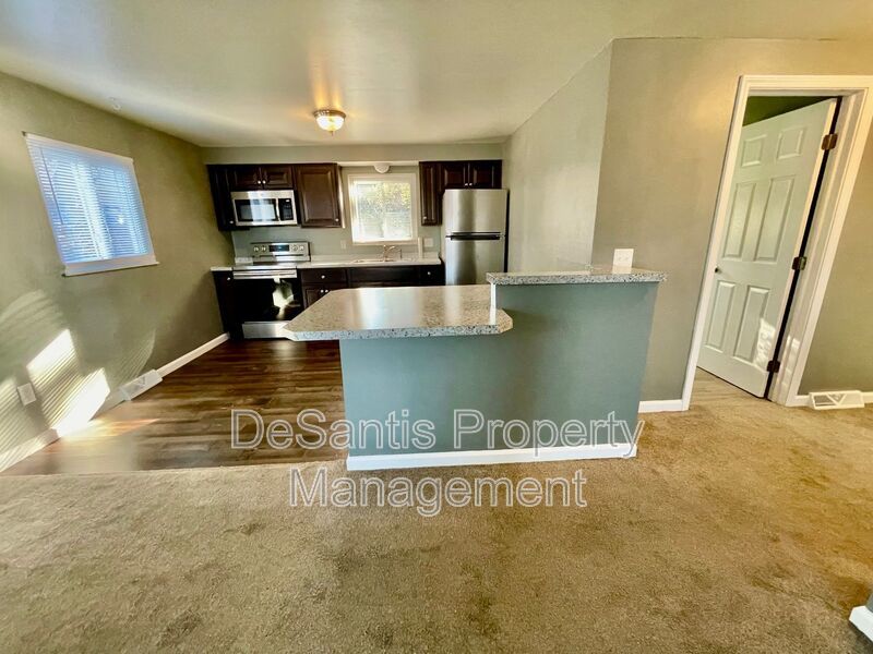 2 Bed 1 Bath- Freedom PA property image