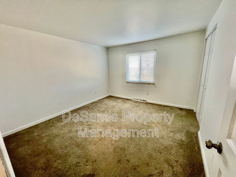 2 Bed 1 Bath- Freedom PA property image