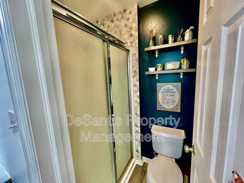 Modern Elegance: Newly Remodeled Home with 2-Car Garage in Wexford, PA property image