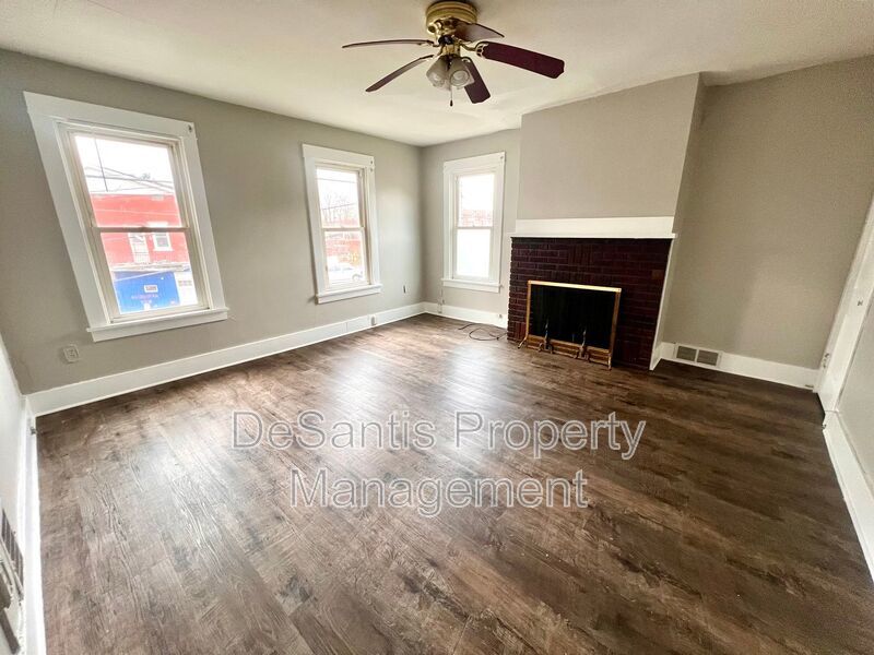 Spacious 3 Bedroom 1 Bathroom! - Aliquippa property image