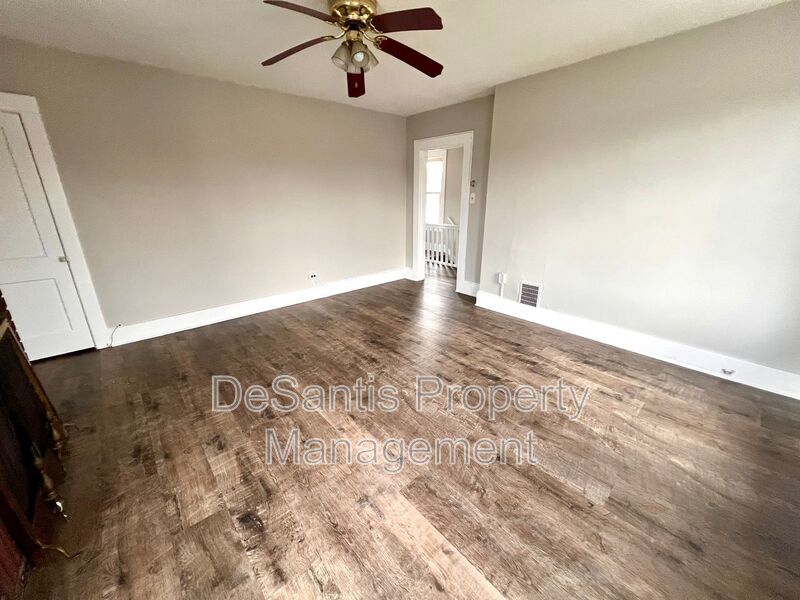 Spacious 3 Bedroom 1 Bathroom! - Aliquippa property image