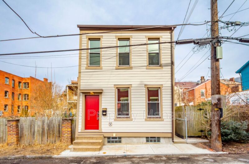 3 Bedroom 1.5 Bath - Pittsburgh property image