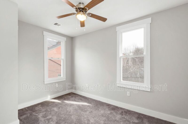 3 Bedroom 1.5 Bath - Pittsburgh property image