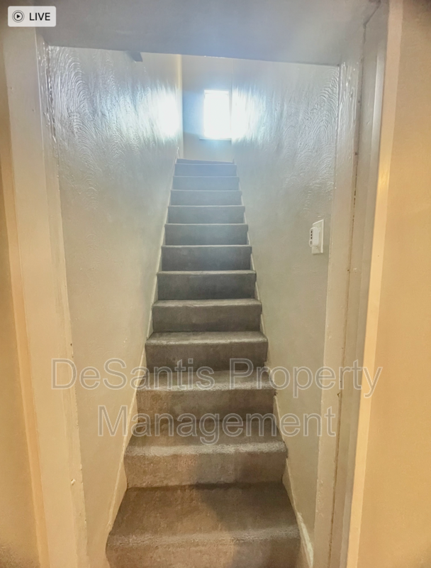 1 Bed 1 Bath-Pittsburgh Pa property image