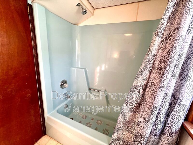 Studio Apartment in California! All utilities for one flat fee. property image