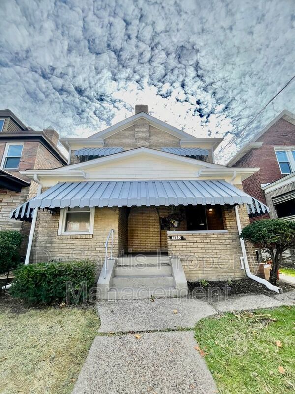 1 Bed 1 Bath Pittsburgh PA property image