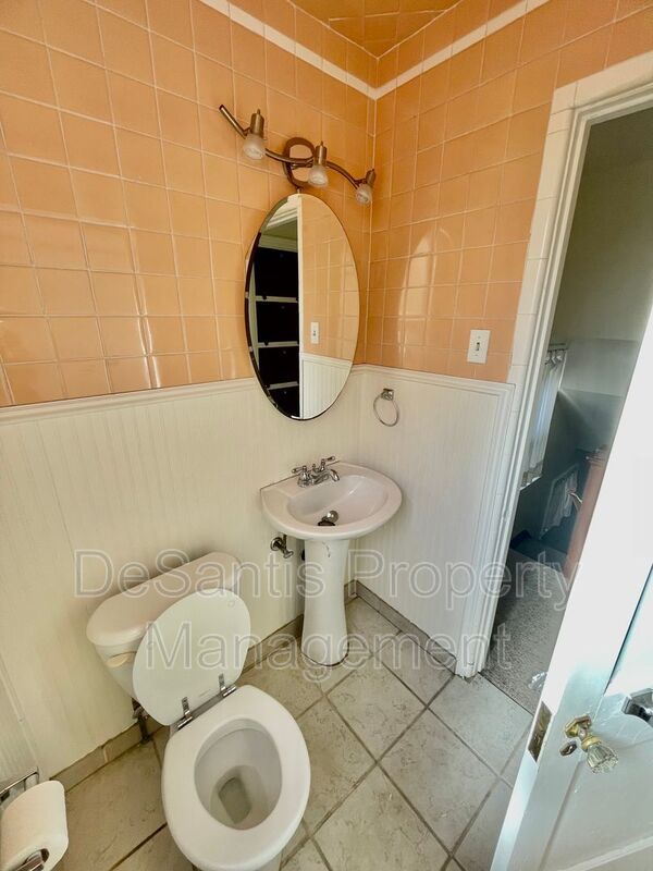 1 Bed 1 Bath Pittsburgh PA property image