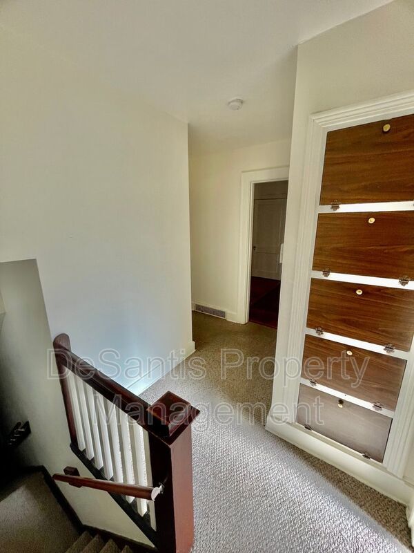 1 Bed 1 Bath Pittsburgh PA property image