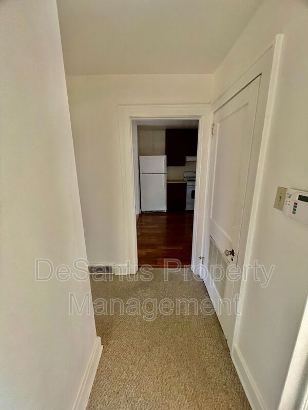 1 Bed 1 Bath Pittsburgh PA property image