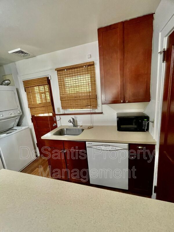 1 Bed 1 Bath Pittsburgh PA property image