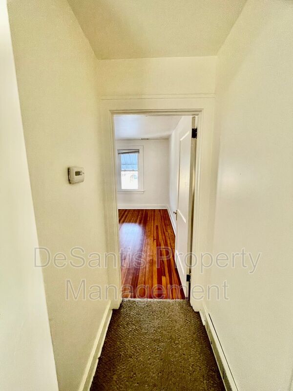 1 Bed 1 Bath Pittsburgh PA property image