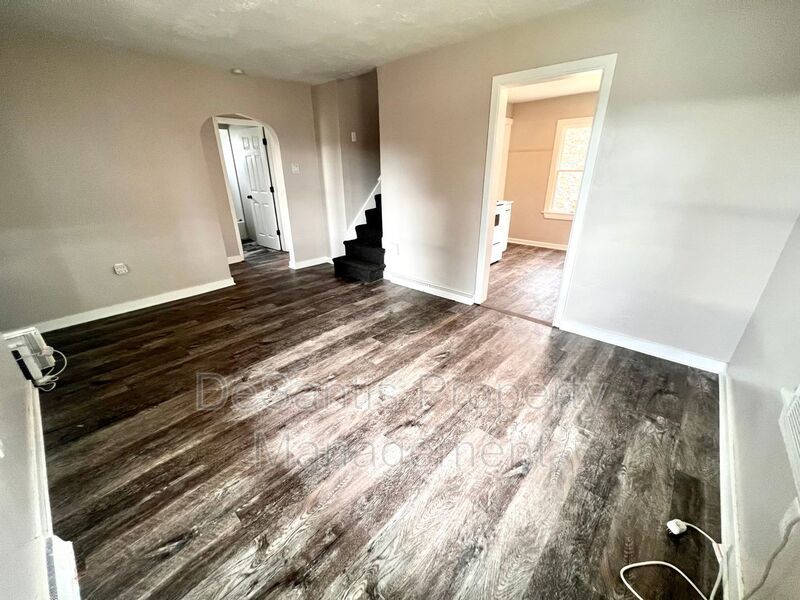 Aliquippa - Stunning 3 Bedroom 1 Bathroom Home property image