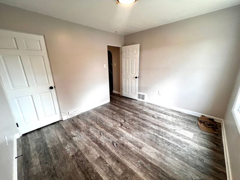 Aliquippa - Stunning 3 Bedroom 1 Bathroom Home property image