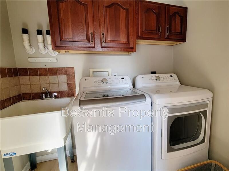 Spacious 4-Bedroom 3.5 bath Colonial with Pool & Modern Upgrades property image