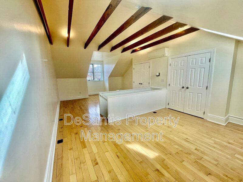 Exquisite & Historic 3-Bedroom Lawrenceville Rental – Fully Renovated! property image