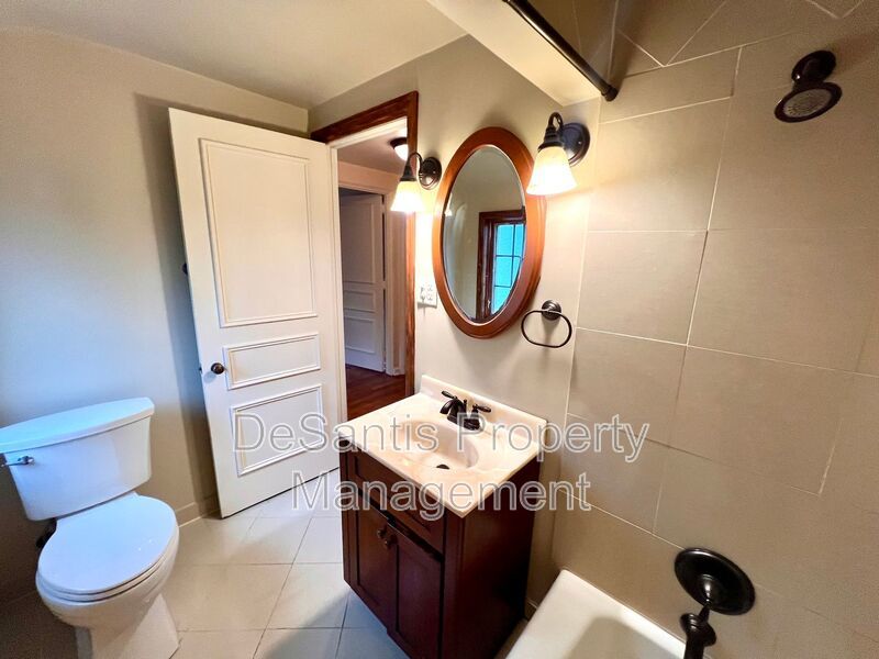 Pittsburgh - 3 Bedroom 1.5 Bathroom - Stunning Home property image