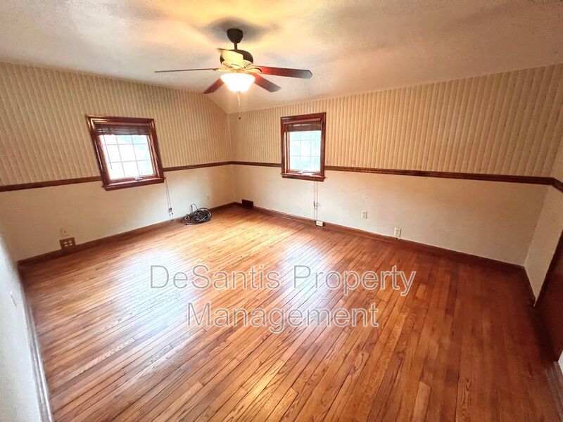 Pittsburgh - 3 Bedroom 1.5 Bathroom - Stunning Home property image