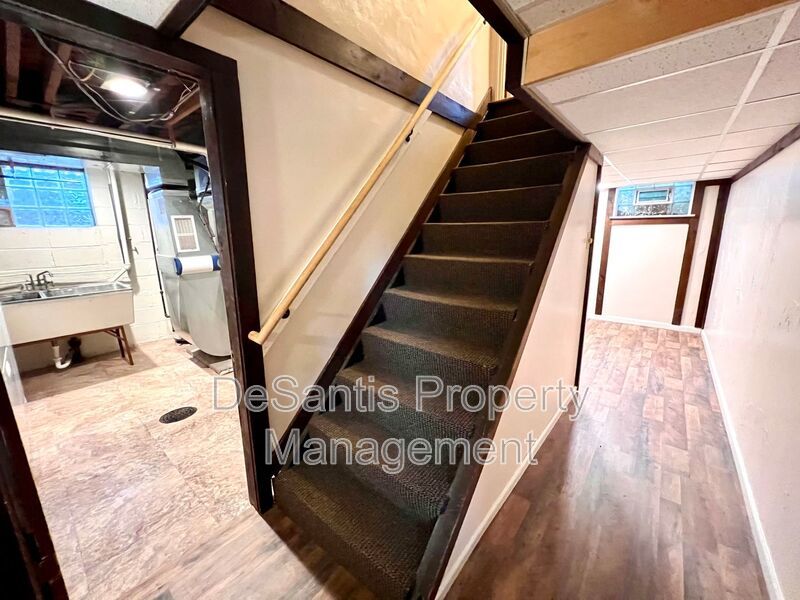 Pittsburgh - 3 Bedroom 1.5 Bathroom - Stunning Home property image